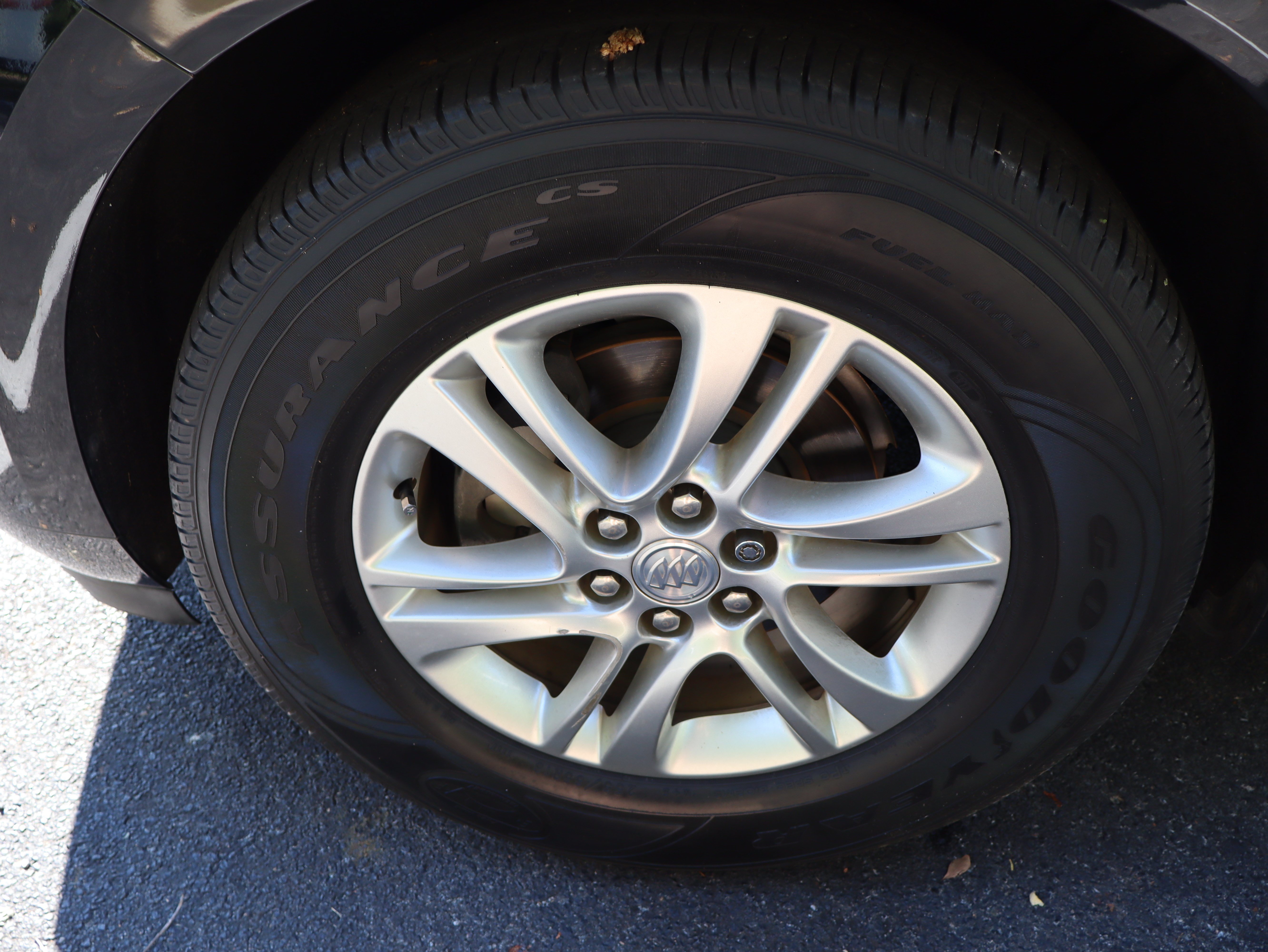 Used 2019 Buick Enclave Essence FWD image 14