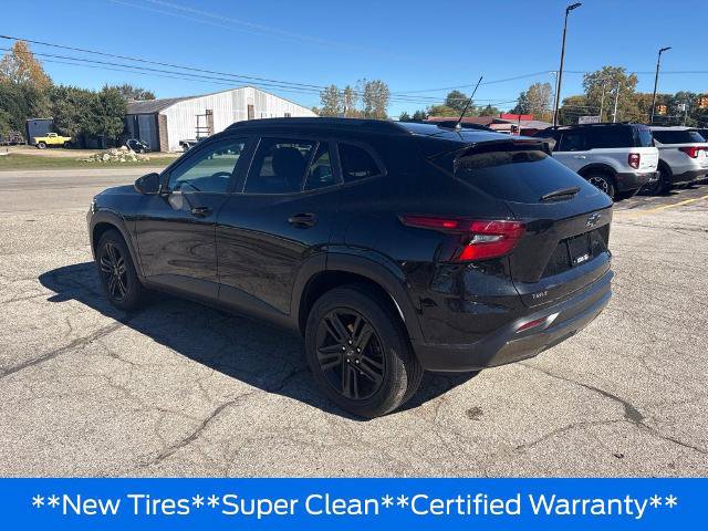Used 2024 Chevrolet Trax ACTIV FWD image 34