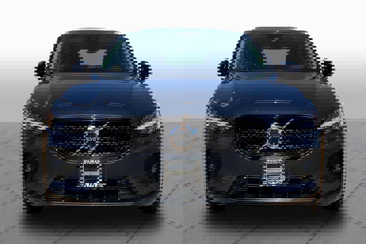 Used 2023 Volvo S60 B5 Plus AWD/4WD image 4