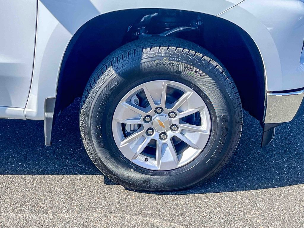 New 2026 Chevrolet Silverado 1500 LT image 9