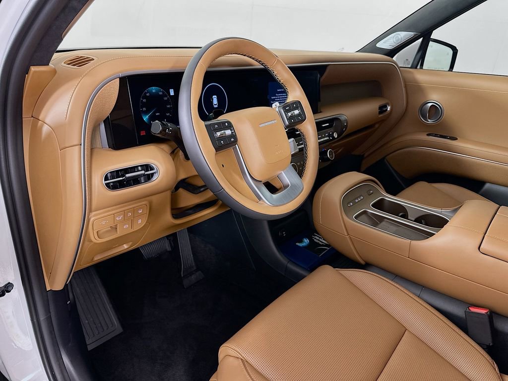 Certified 2026 Hyundai Palisade Calligraphy FWD image 9