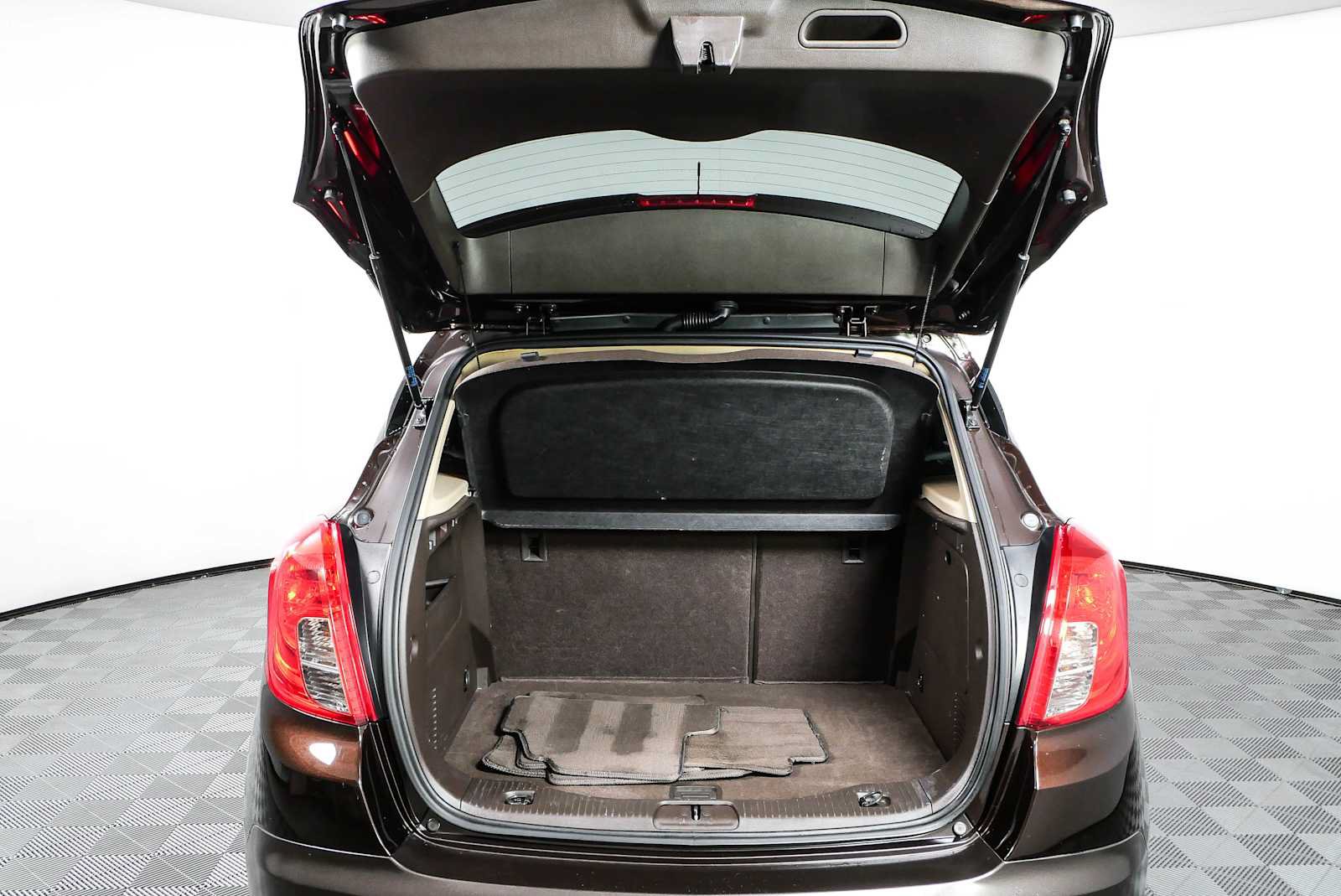 Used 2014 Buick Encore Leather FWD image 28