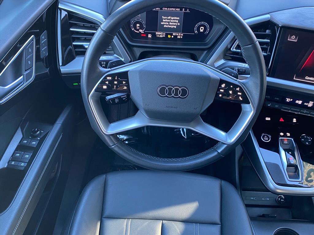 Used 2023 Audi Q4 e-tron Premium Plus w/ Premium Plus image 6