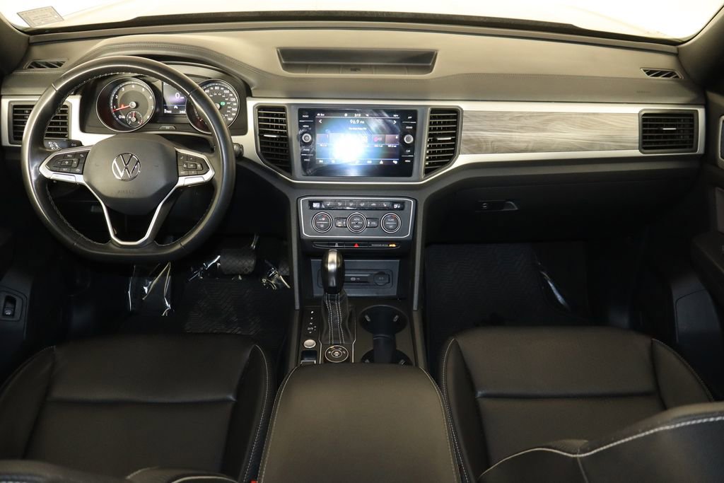 Used 2021 Volkswagen Atlas Cross Sport SE AWD/4WD image 14