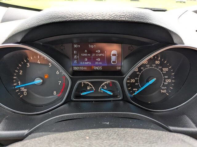 Used 2017 Ford Escape S image 19