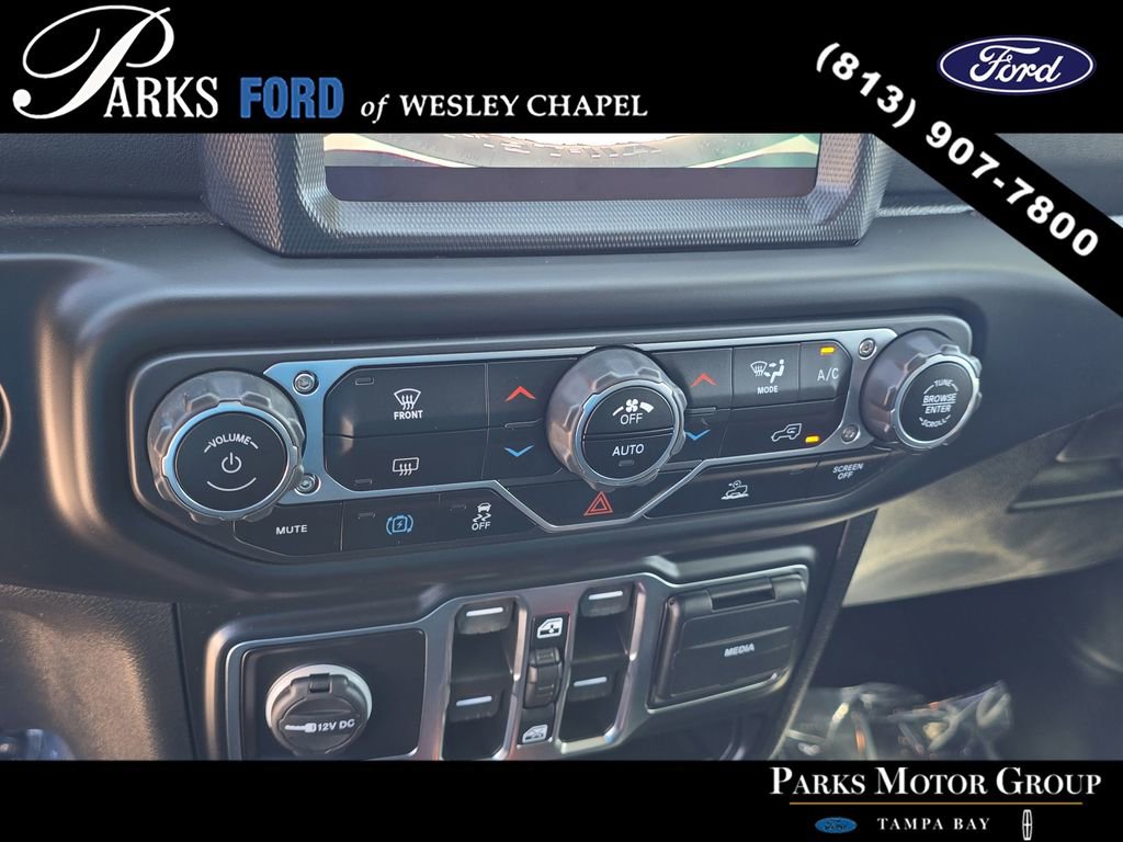 Used 2021 Jeep Wrangler Unlimited Rubicon 4xe image 22