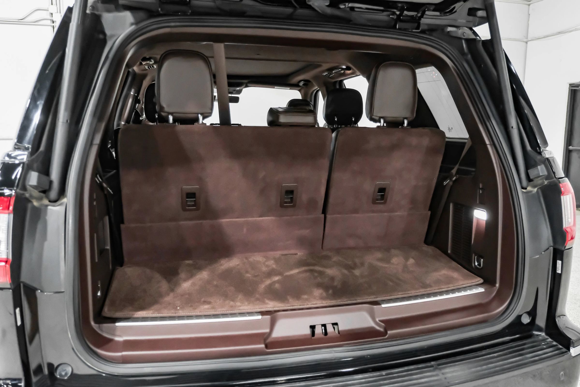 Used 2020 Lincoln Navigator Black Label image 50