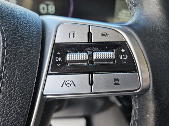 Used 2023 Kia Telluride EX w/ EX Captain's Chair Package image 27