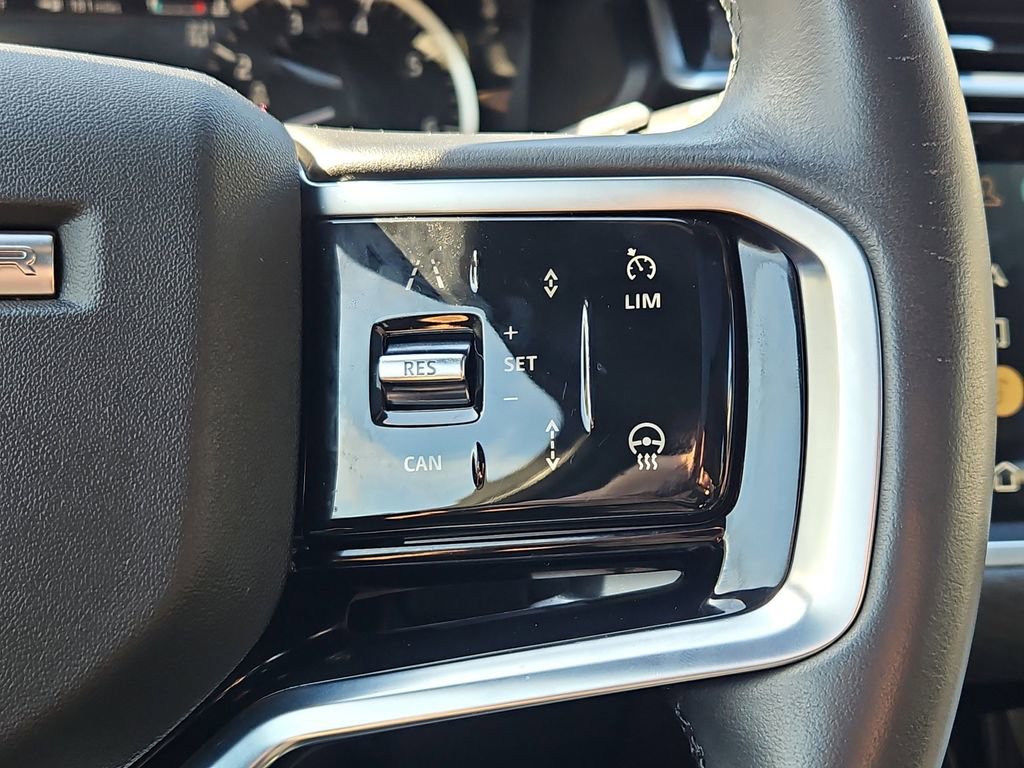 Used 2023 Land Rover Range Rover Velar R-Dynamic S image 29