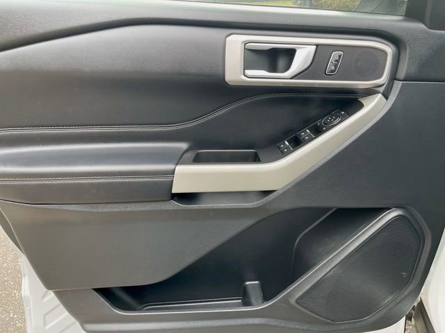 Used 2021 Ford Explorer XLT w/ Equipment Group 202A image 22