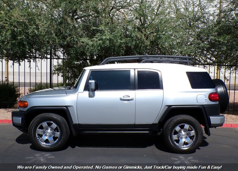 Used 2007 Toyota FJ Cruiser 4WD image 8