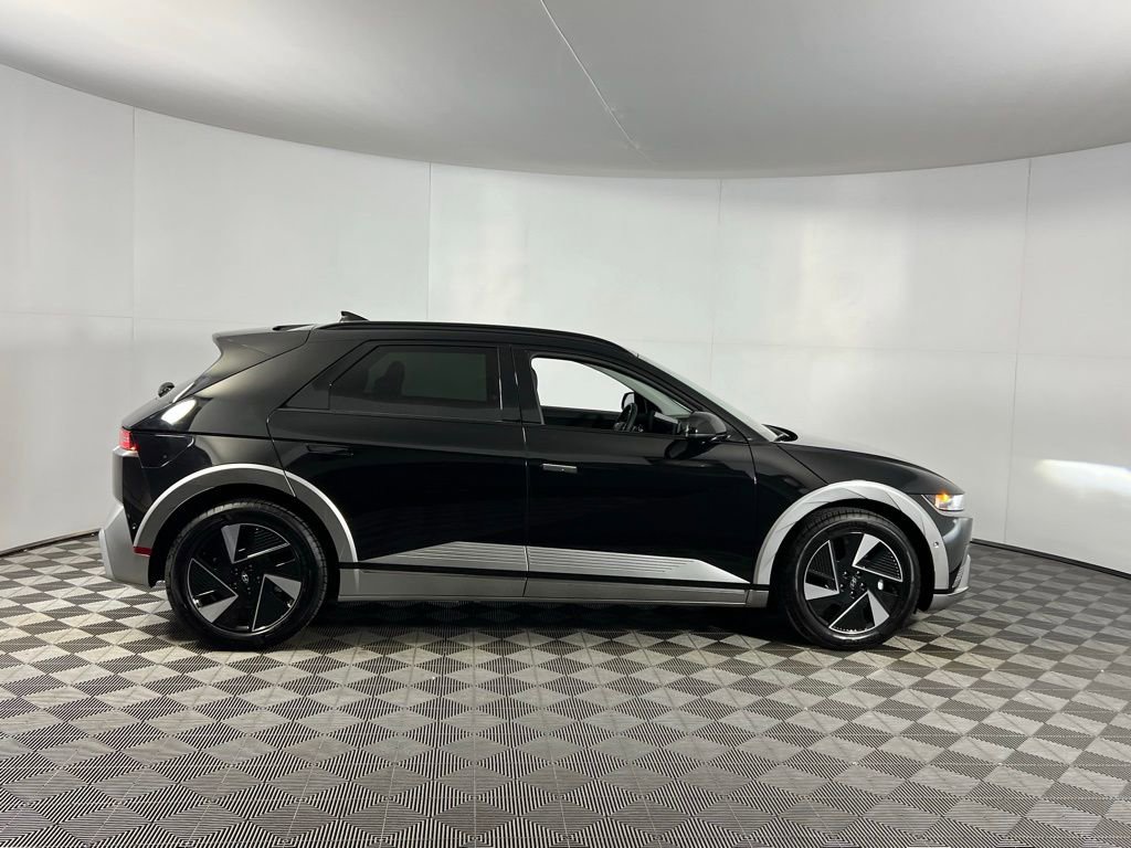 Used 2025 Hyundai Ioniq 5 Limited image 5