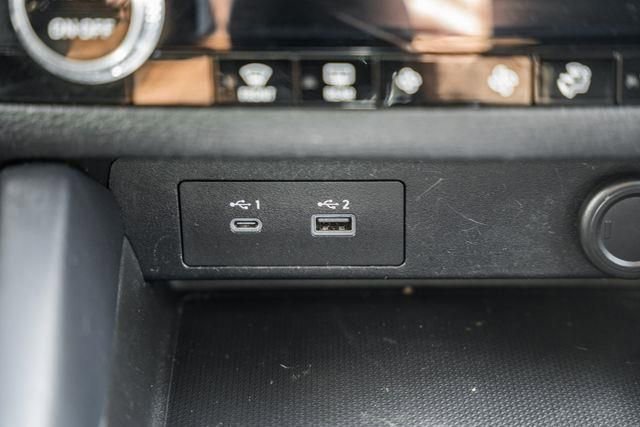 Used 2022 Mitsubishi Outlander ES image 22