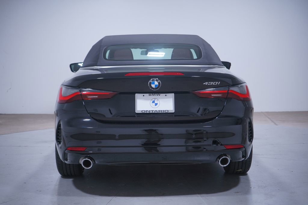 Used 2025 BMW 430i Convertible w/ Convenience Package image 5