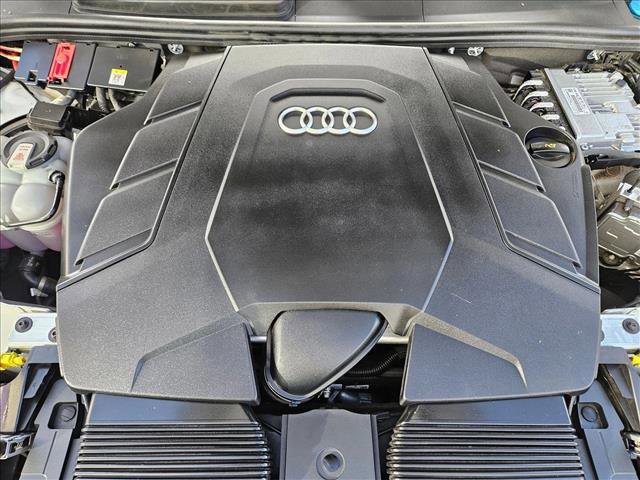Used 2023 Audi Q7 3.0T Premium w/ Convenience Package image 21