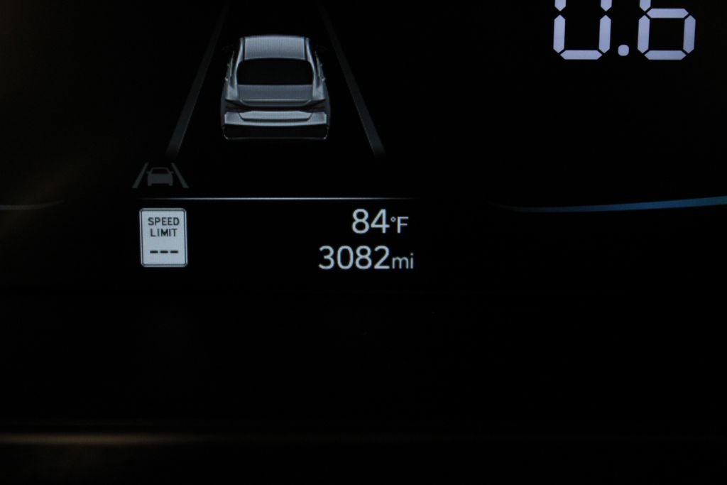 Certified 2026 Hyundai Elantra Sport FWD image 28