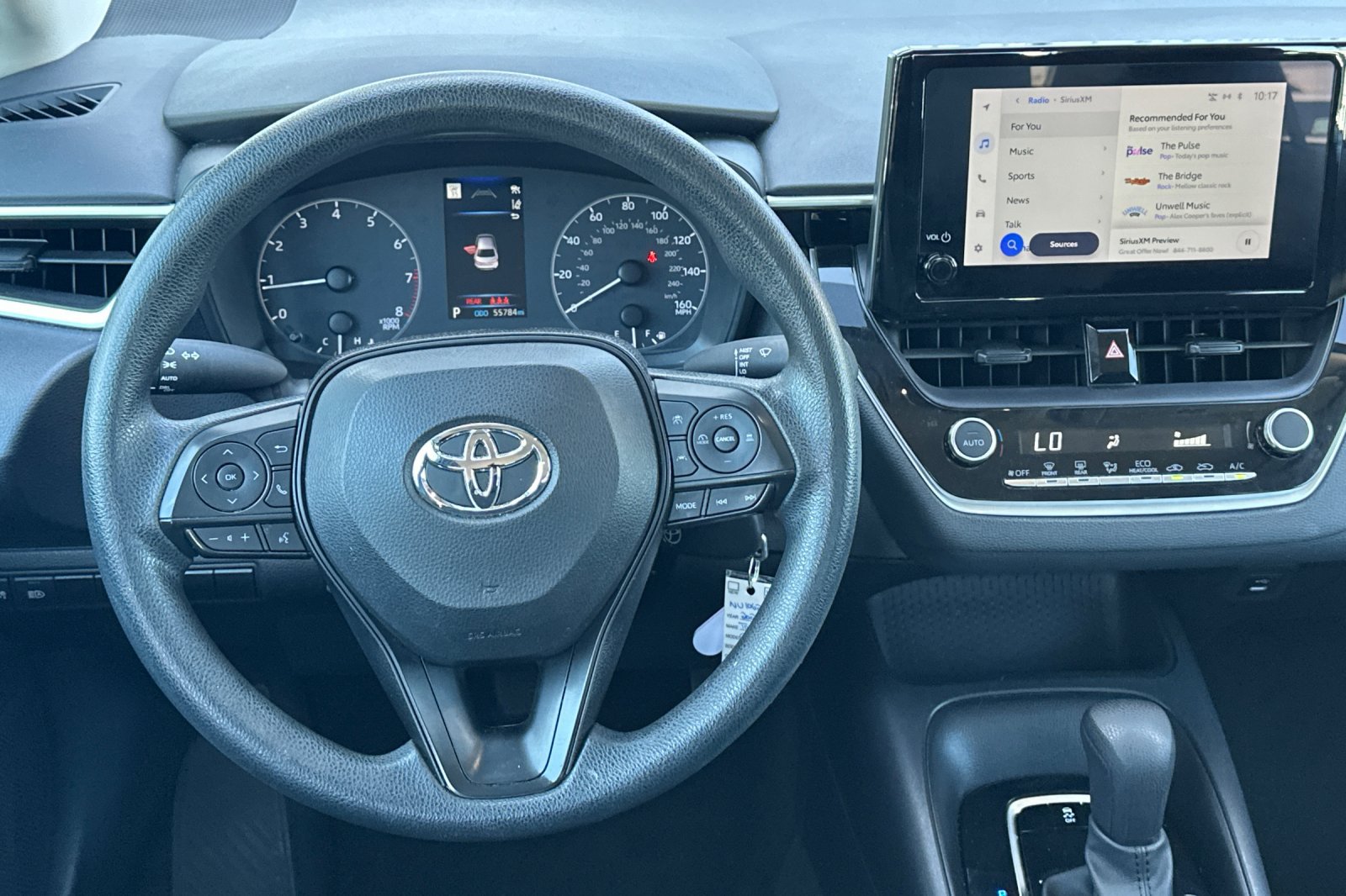Used 2024 Toyota Corolla LE FWD image 14