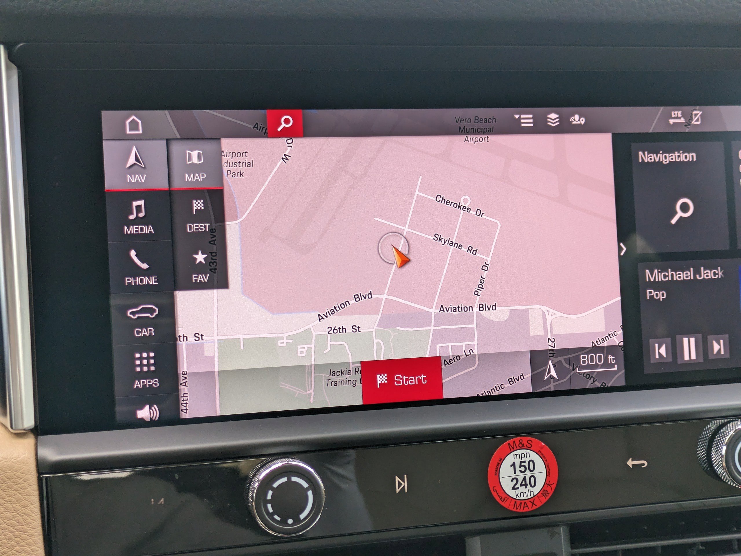 Used 2024 Porsche Macan S image 31