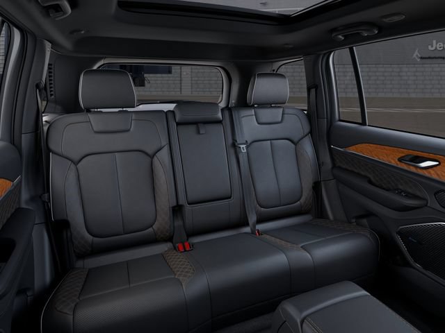 New 2026 Jeep Grand Cherokee Summit w/ Obsidian Package AWD/4WD image 15
