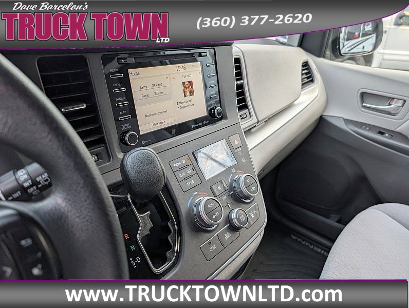 Used 2020 Toyota Sienna LE image 15