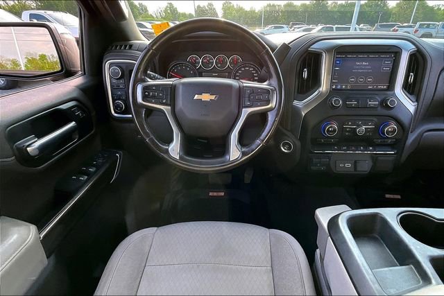 Used 2021 Chevrolet Silverado 1500 LT w/ LPO, Dark Essentials Package AWD/4WD image 9