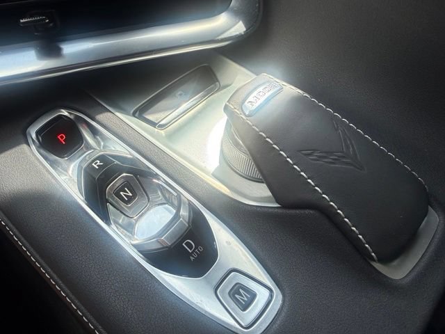 Used 2022 Chevrolet Corvette Stingray Convertible w/ Z51 Performance Package RWD image 24
