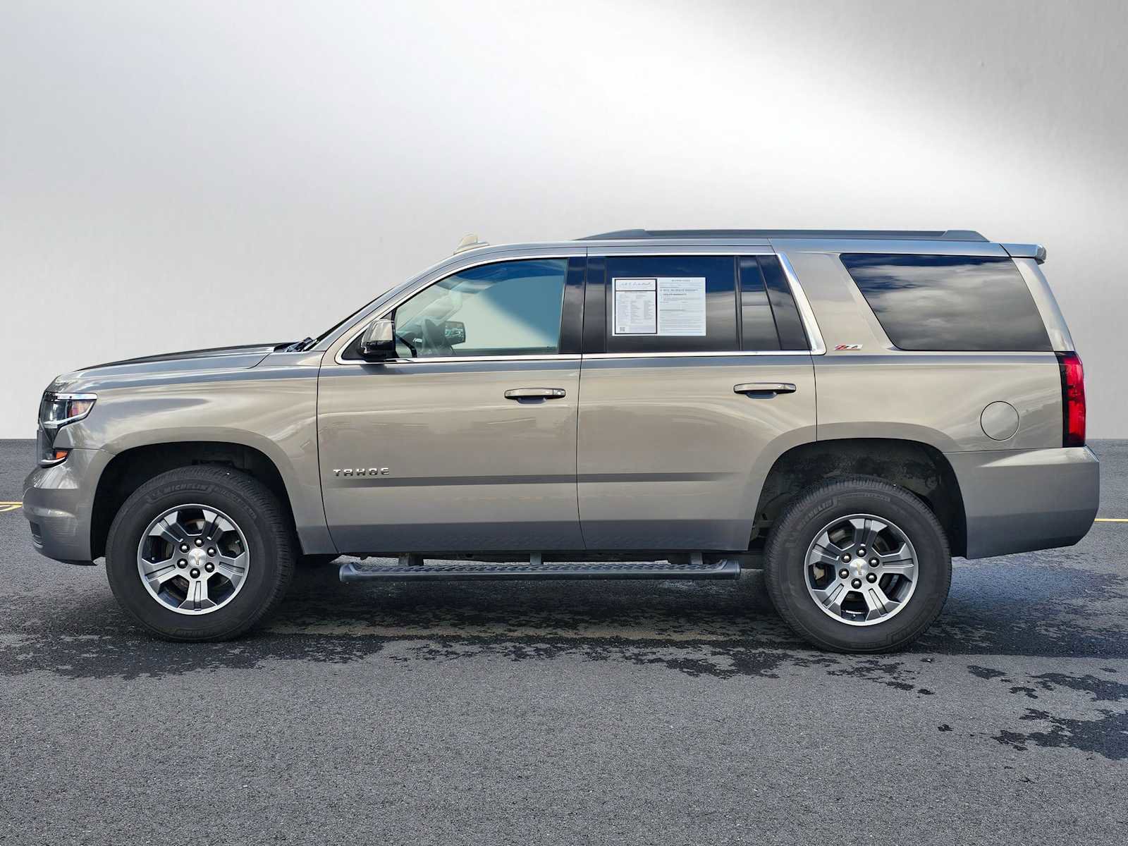 Used 2017 Chevrolet Tahoe LT image 6