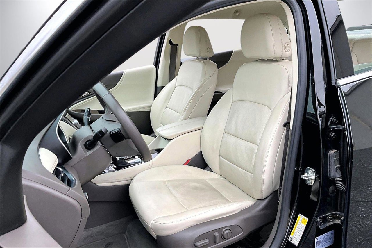 Used 2024 Chevrolet Malibu LT image 21