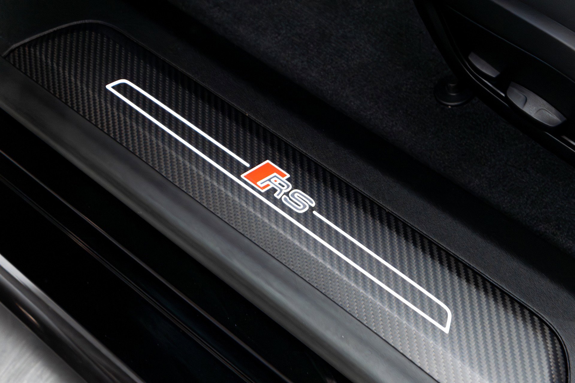 Used 2023 Audi RS e-tron GT image 58