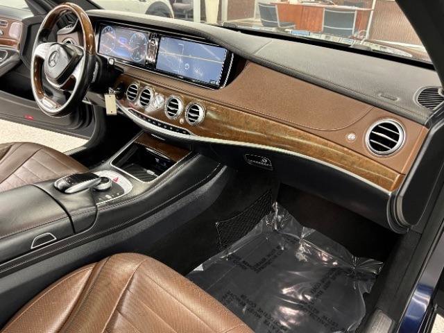 Used 2017 Mercedes-Benz S 550 4MATIC Sedan w/ Premium Package image 14
