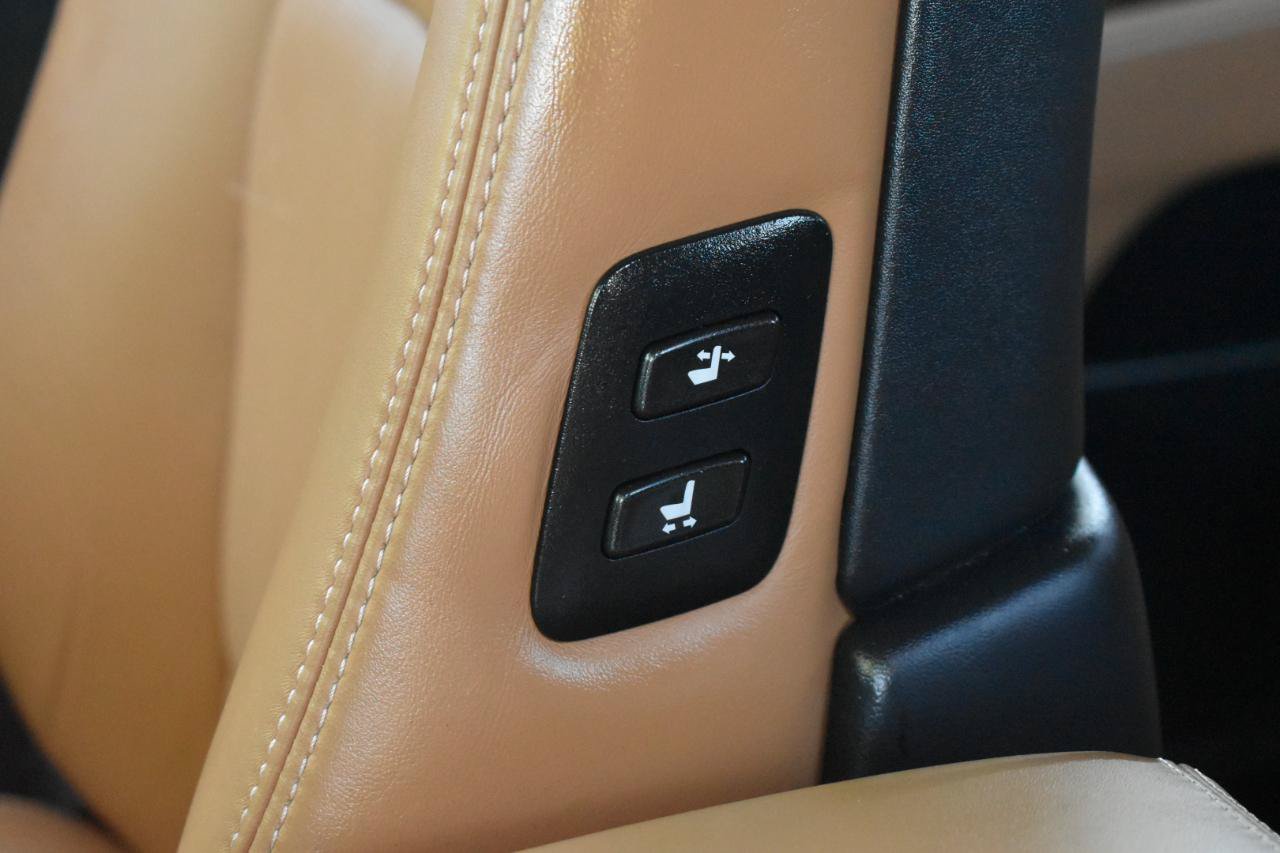 Used 2014 Lexus LS 460 w/ Comfort Package RWD image 41