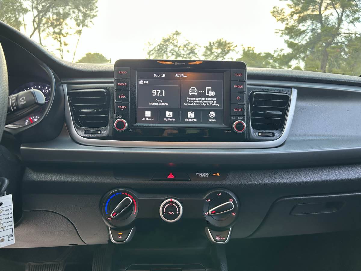 Used 2020 Kia Rio S FWD image 13