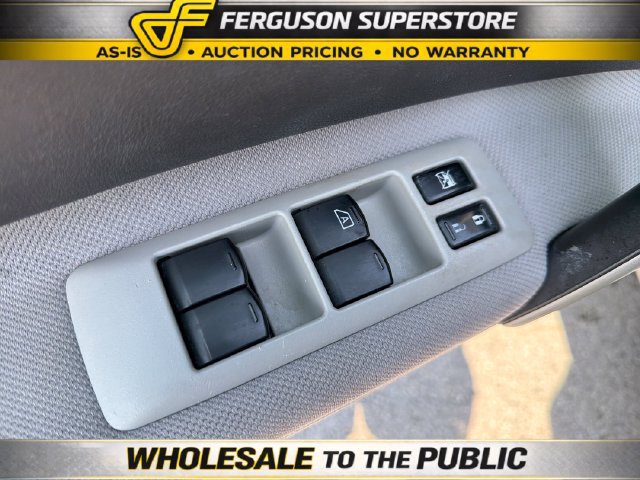 Used 2013 Nissan Rogue S w/ Special Edition Pkg FWD image 17