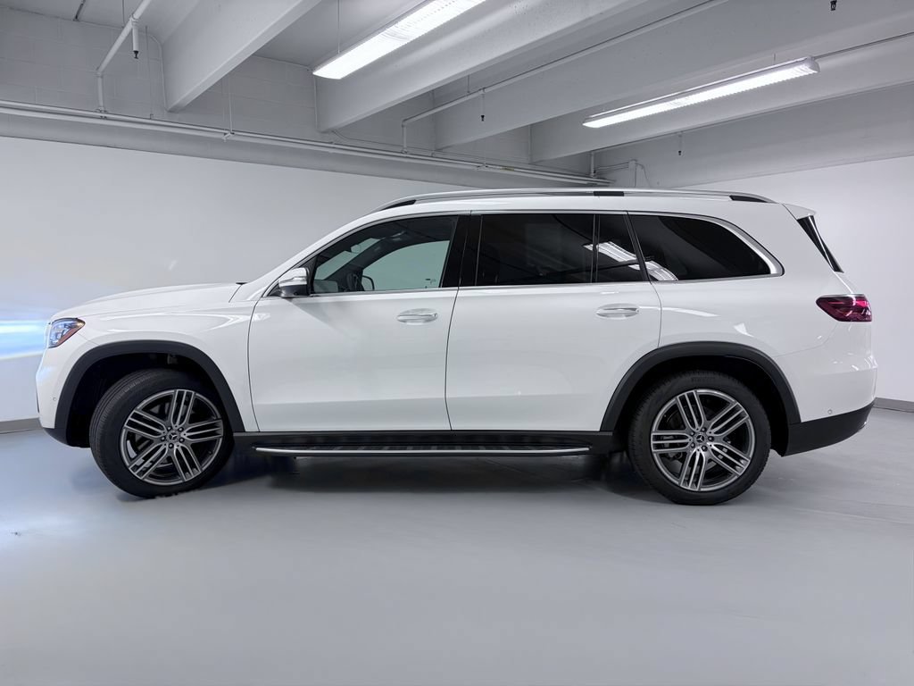 Certified 2025 Mercedes-Benz GLS 450 4MATIC image 5