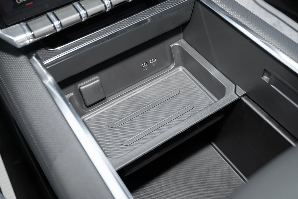 New 2026 GMC Sierra EV Elevation AWD/4WD image 32