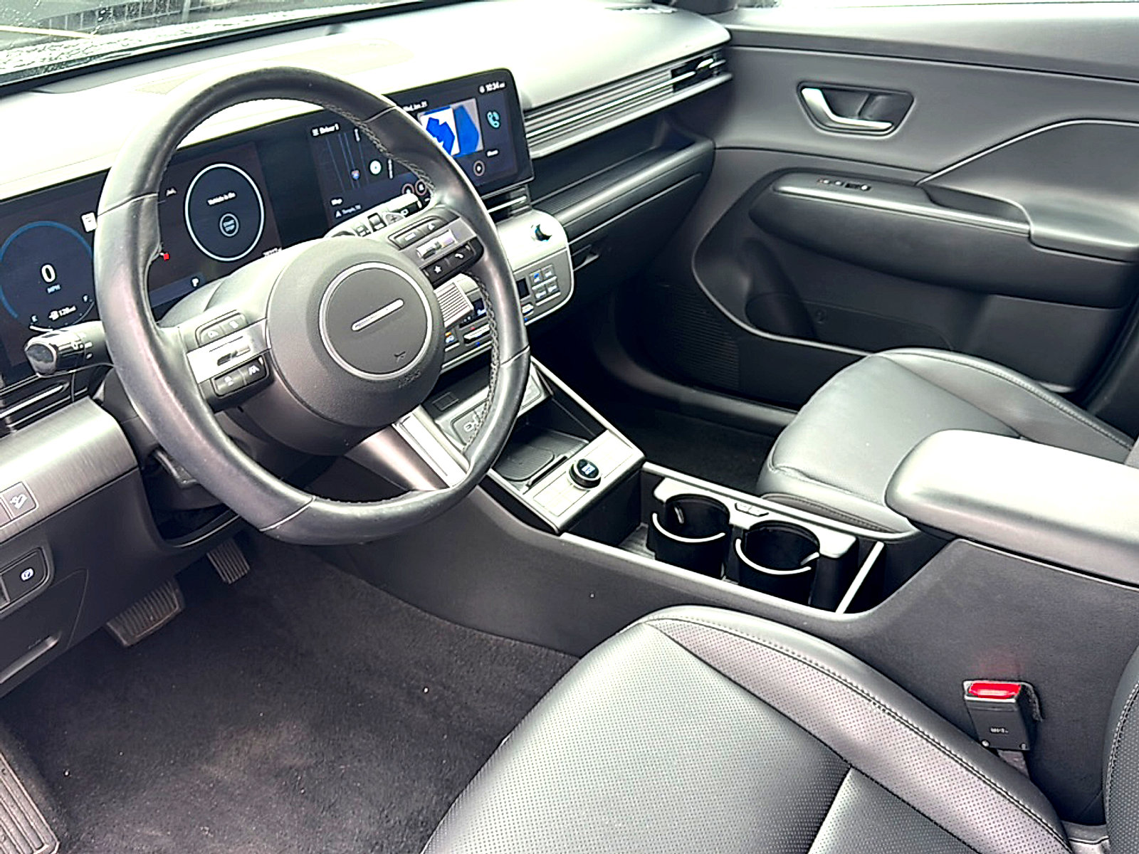 Used 2024 Hyundai Kona Limited image 12