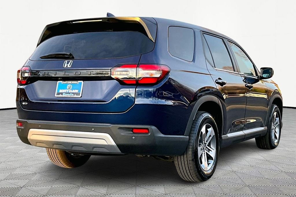 Used 2025 Honda Pilot EX-L image 6