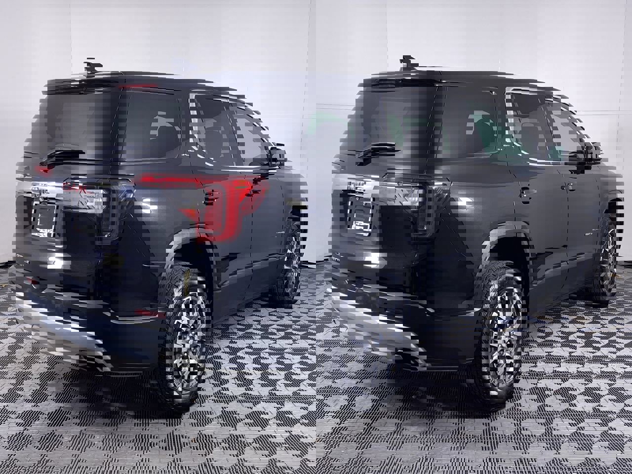 Certified 2023 GMC Acadia SLE image 18