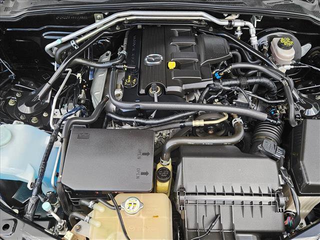 Used 2006 MAZDA MX-5 Miata Grand Touring w/ Premium Pkg image 22