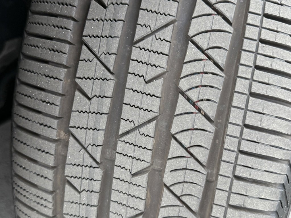 Used 2022 Audi e-tron Premium image 35