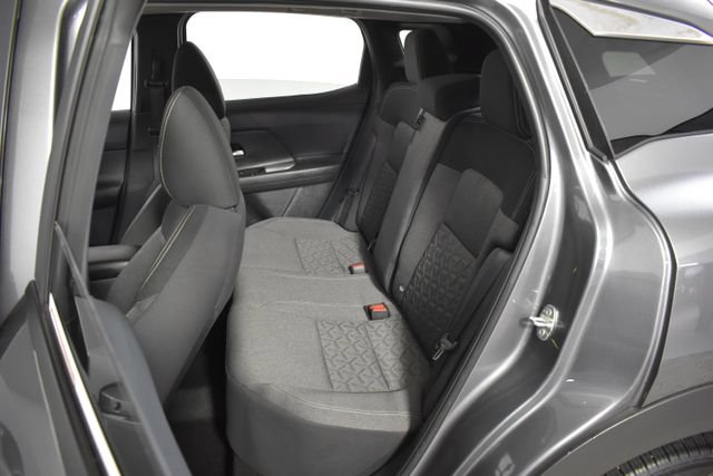 Certified 2025 Nissan Kicks SV AWD/4WD image 26