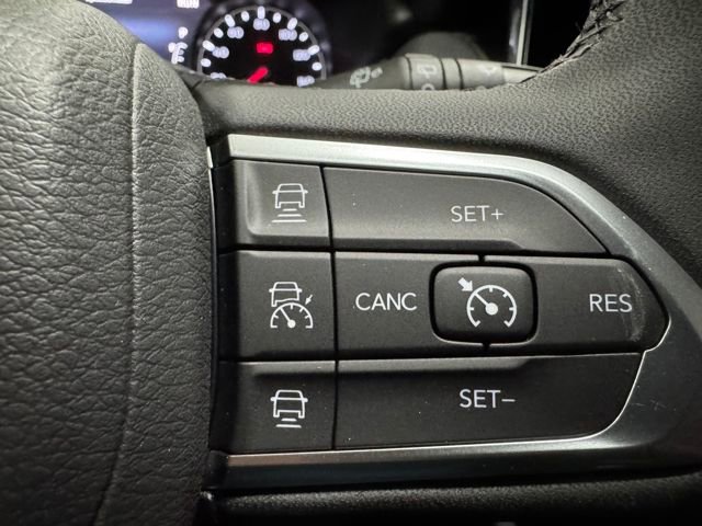 New 2026 Jeep Compass Limited image 31