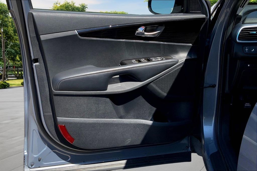 Used 2020 Kia Sorento LX w/ LX I4 Convenience Package image 20