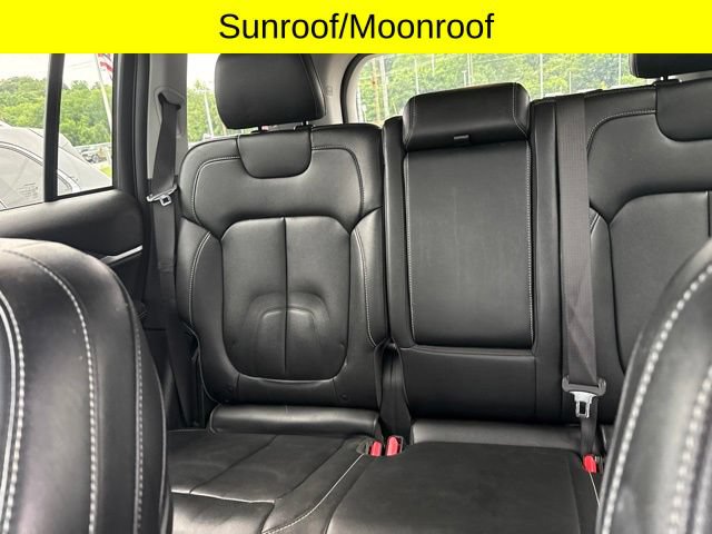 Used 2023 Jeep Grand Cherokee 4WD 4xe image 8