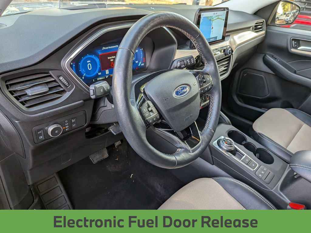 Used 2021 Ford Escape Titanium w/ Titanium Elite Package image 14