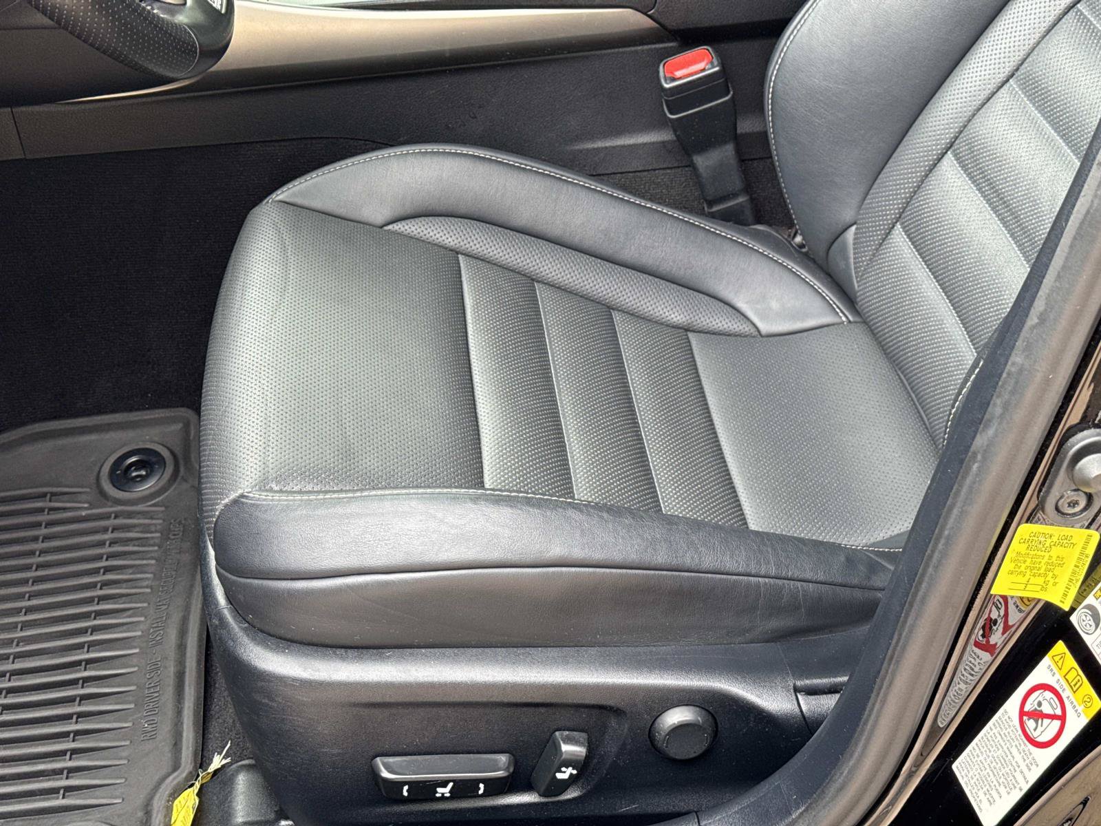 Used 2018 Lexus IS 350 F Sport RWD image 13