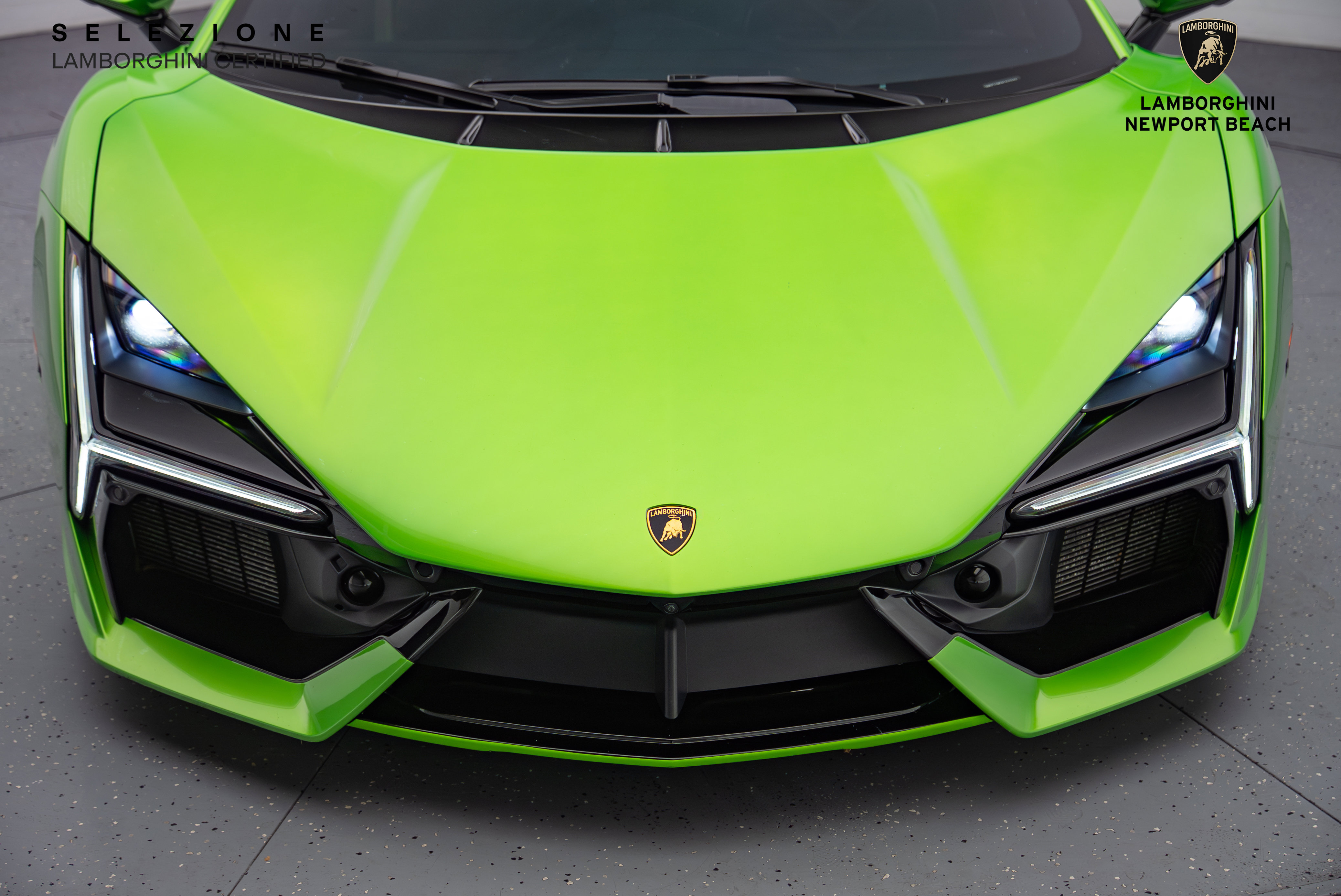 Used 2024 Lamborghini Revuelto AWD/4WD image 10