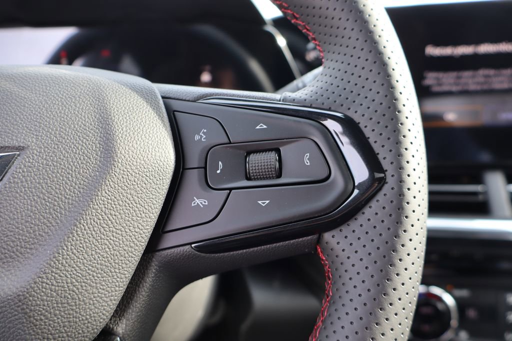 New 2026 Chevrolet Trax RS w/ Sunroof Package FWD image 15