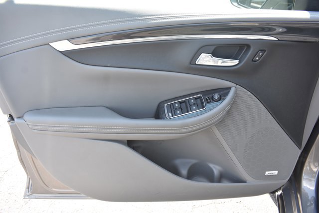 Used 2018 Chevrolet Impala Premier image 12