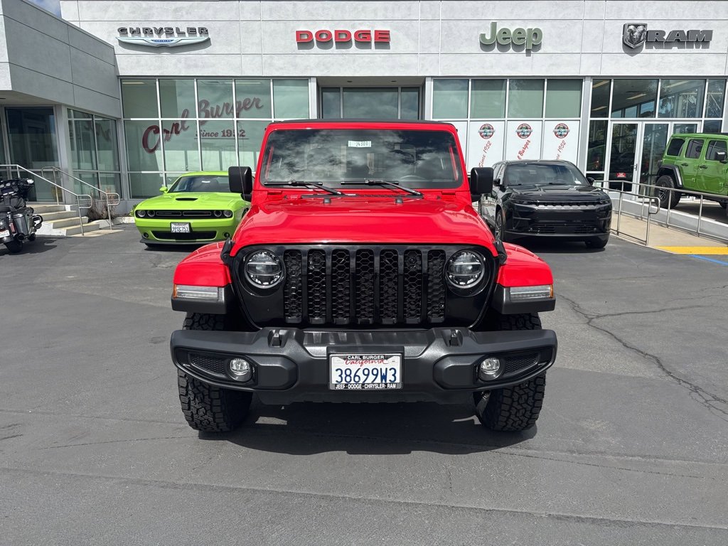 Used 2022 Jeep Gladiator Willys image 2